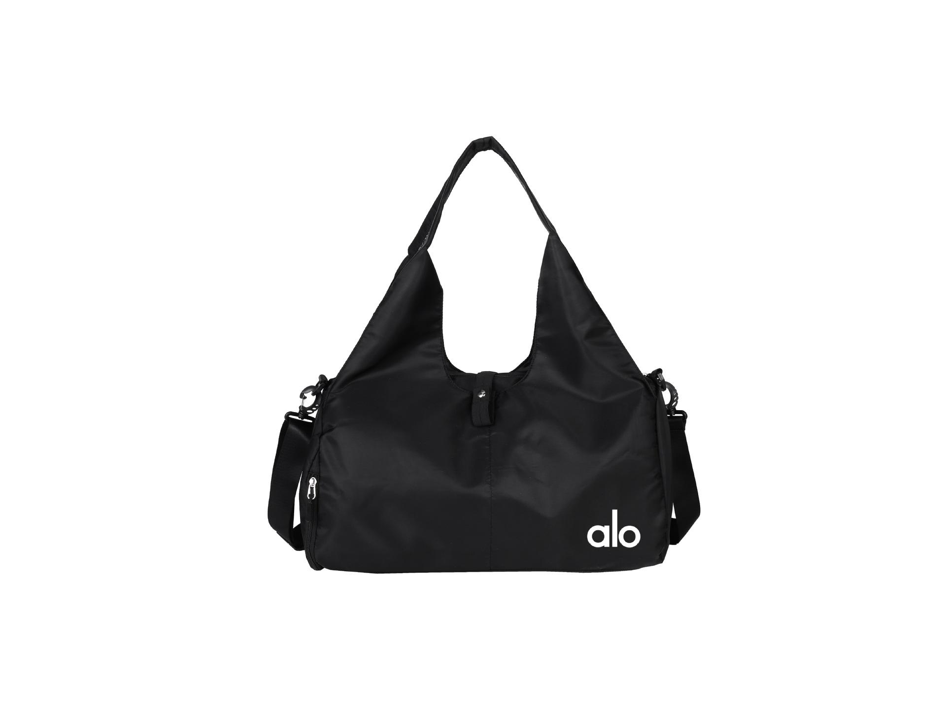 

Універсальна спортивна сумка Alo Yoga: Міцний, великої місткості з розділенням на мокре/сухе - Ідеально підходить для подорожей та повсякденного використання