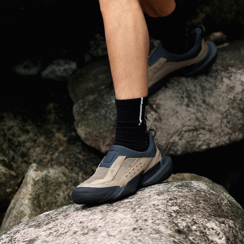 Li Ning Hiking 3 CF Series Amortyzujące Odporne na Ścieranie Niskie Buty Casualowe Unisex Brązowe AGLU147-5