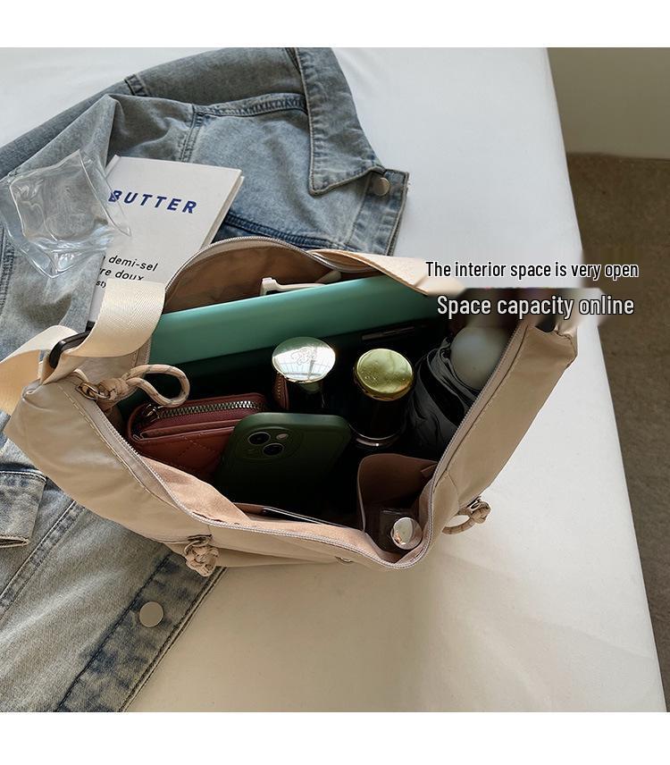 Women's Lightweight Canvas Crossbody Bag: Large Capacity, Versatile Single Shoulder Dumpling Design