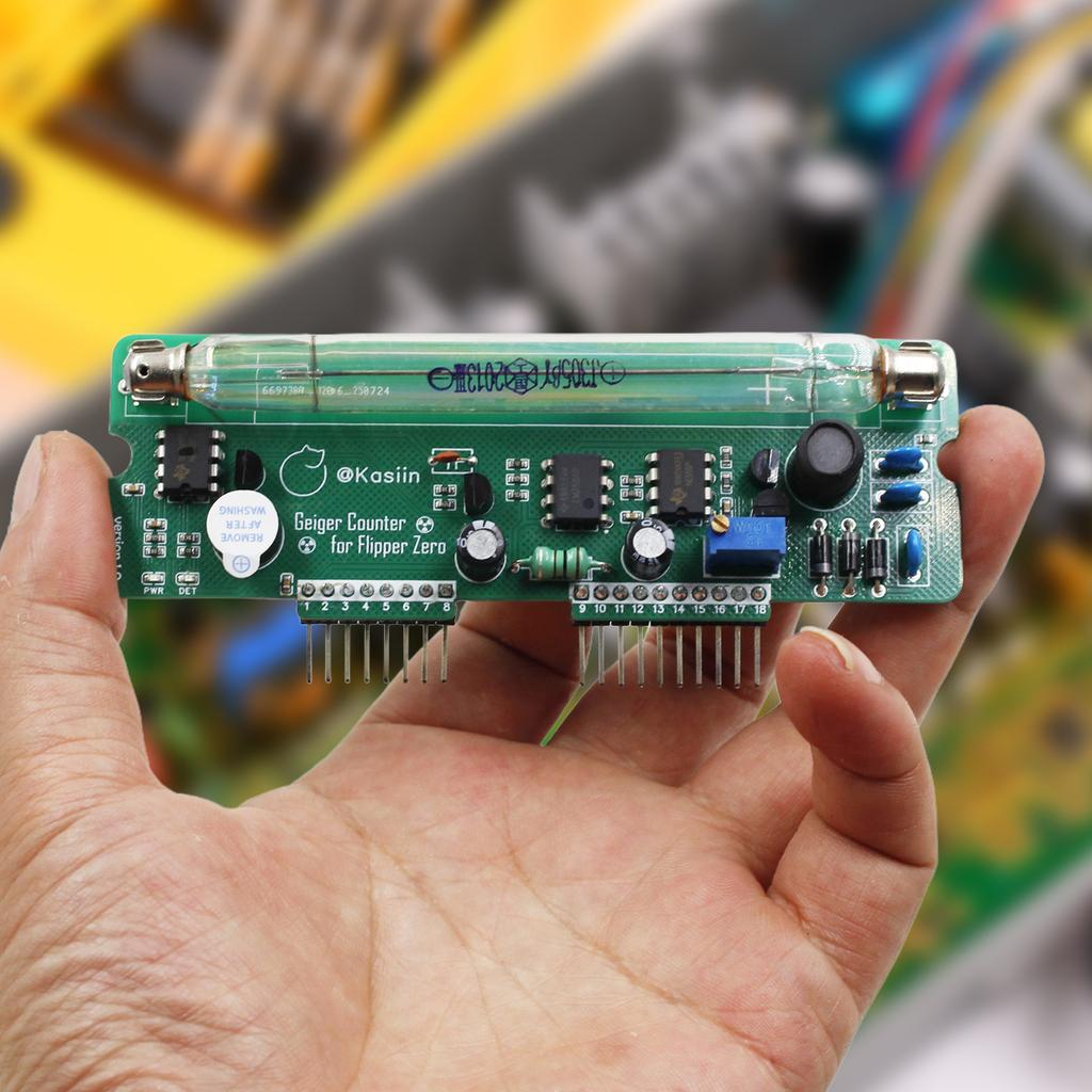 Small Radiation Detector Reusable Plug-In Geiger Counter Nuclear Radiation Detector for Radiation Detection Equipment