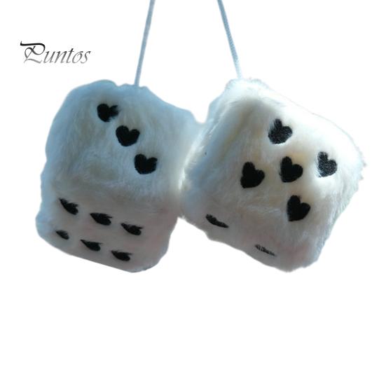 

Плюшевий кулон із крапками у формі серця. Висячі кубики. М’який пухнастий вінтажний автомобільний аксесуар. білий