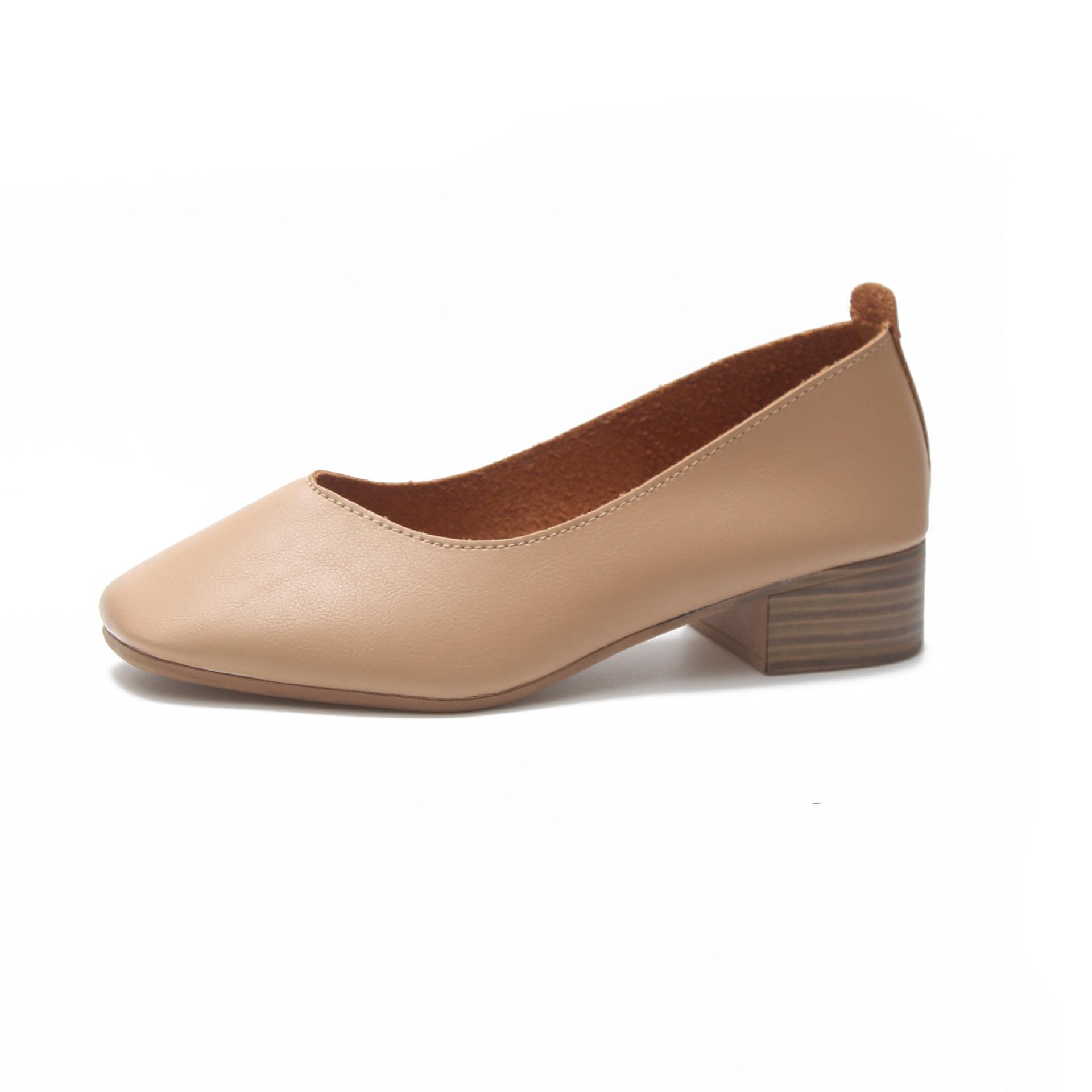

New women s shoes autumn retro square head shallow mouth women s single shoes soft upper not grinding feet flat shoes women 40