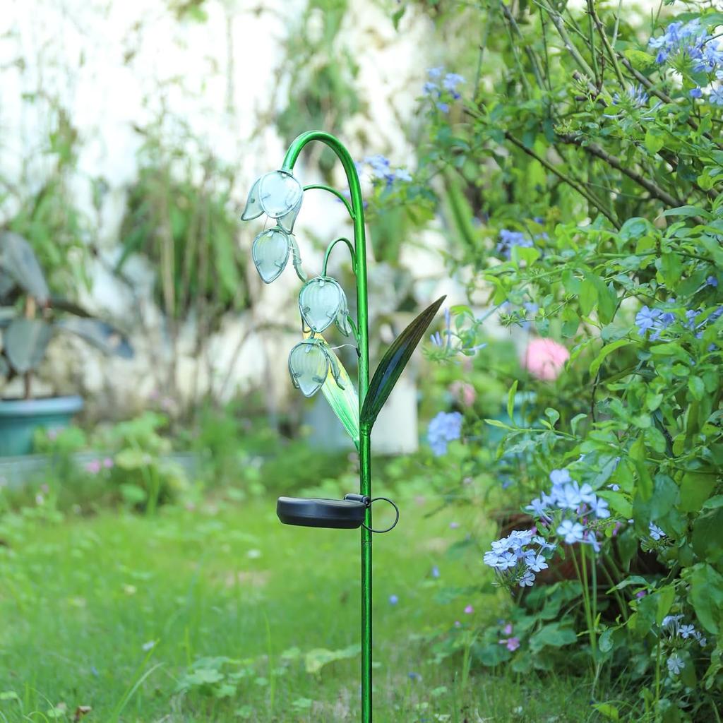 Solar Garden Decor Stake Outdoor Light Glass Flower Stake for Yard Lawn Decor Backyard Decorations