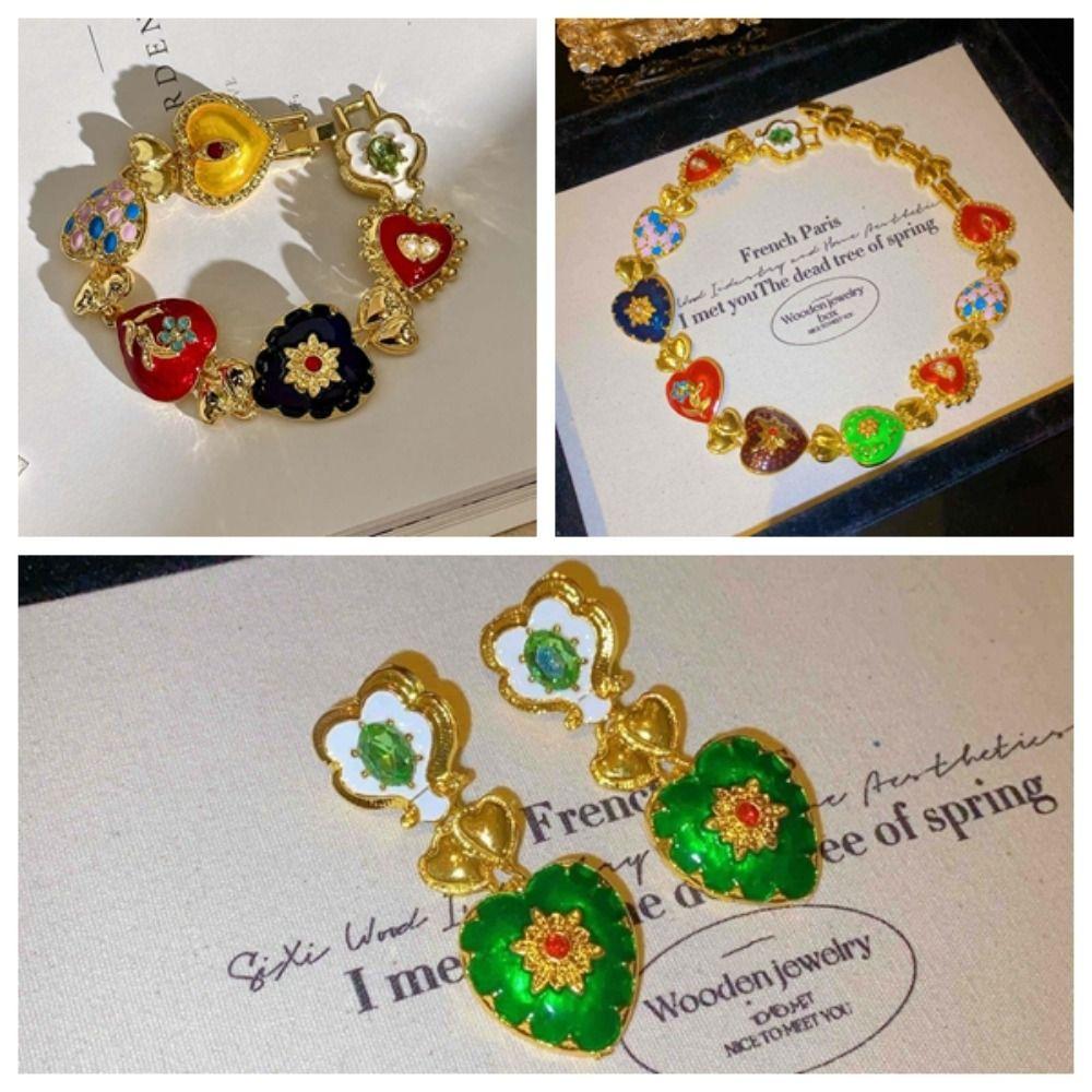 Brilliant Court Style Vintage Necklace Flower Shiny Heart Cameo Bracelet Eardrop Alloy Retro Emboss Earrings Party