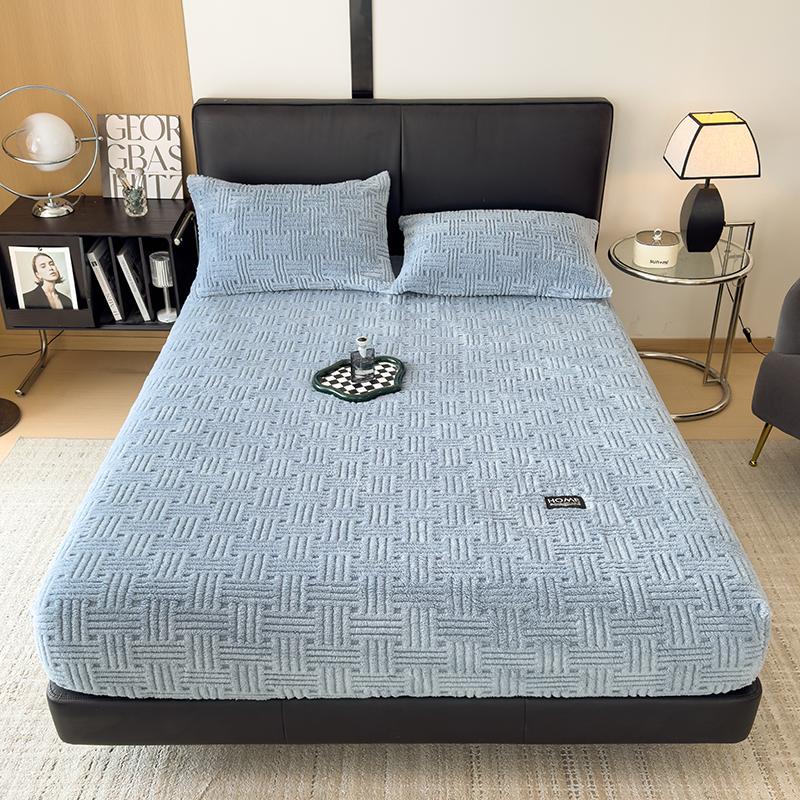 Hot Winter Warm Coral Fleece Fitted Sheet Elastic Mattress Protector Cover Fluffy Plush Bed Linen Couple Double Bed King Size
