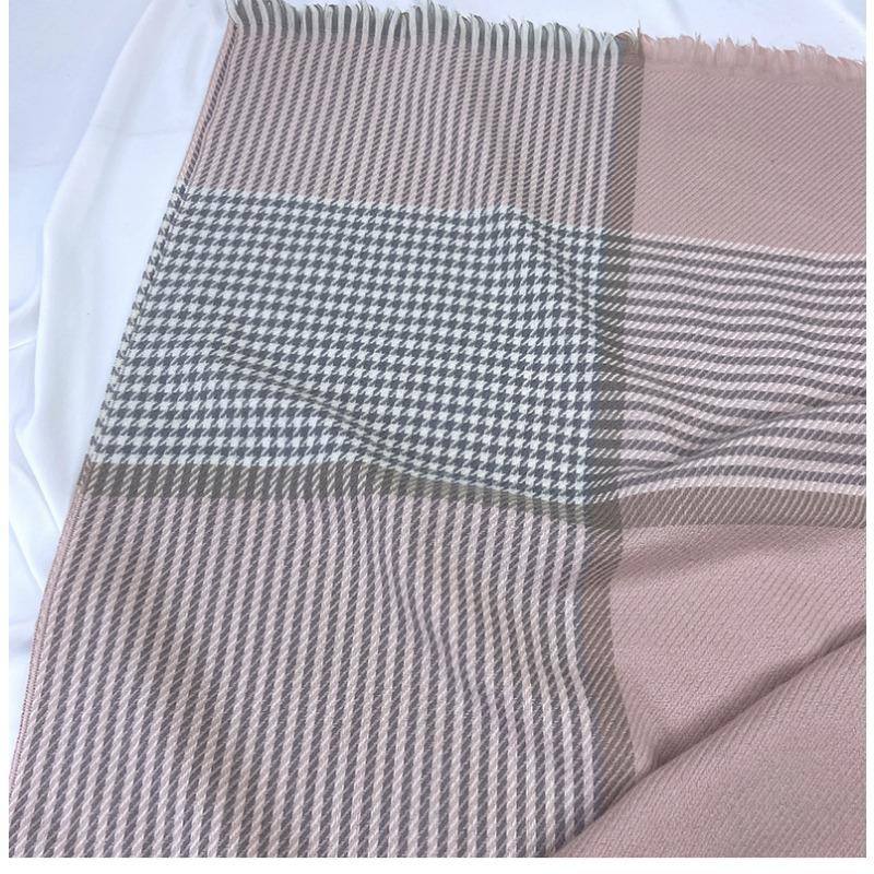 Women's Elastic Soft Plaid Scarf  Striped Winter Warm Scarf with Tassel Trim, Versatile Fashion Accessory for Casual Outings