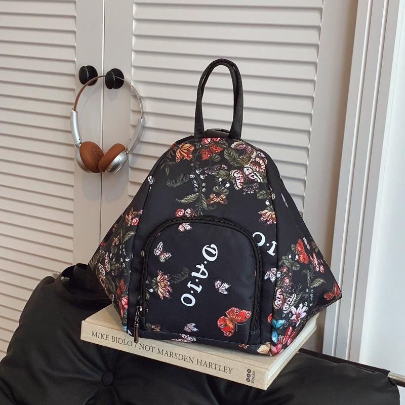 New fashion travel leisure women's tote bag light go out women's backpack single shoulder oblique span bag