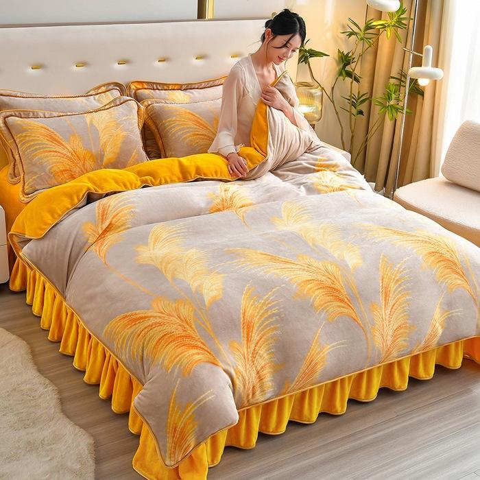 Thickened Milk Fleece Four-Piece Coral Fleece Quilt Cover, Bed Sheet Fleece Double-Sided Fleece Flannel Bedding, Bed Skirt