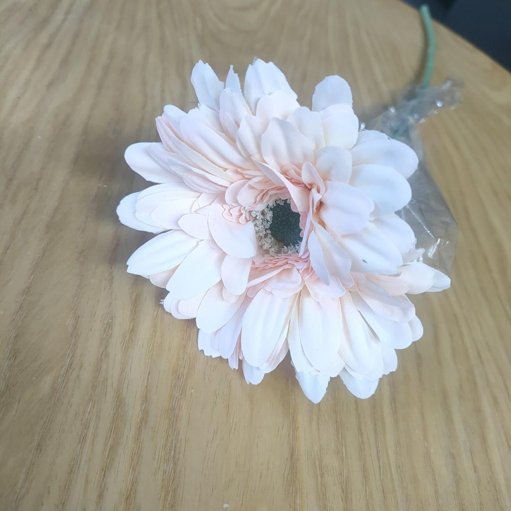 

Искусственный цветок, одиночная ветка гибискуса, отель, африканская хризантема, искусственный цветок, корейский стиль, гибискус, шелковый цветок, маленькая ромашка, украшение для гостиной горячий розовый