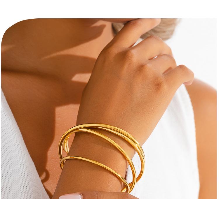 European & American Style Multi-Layer Stainless Steel Bracelet: Geometric, Polished, Round Bangle for Women