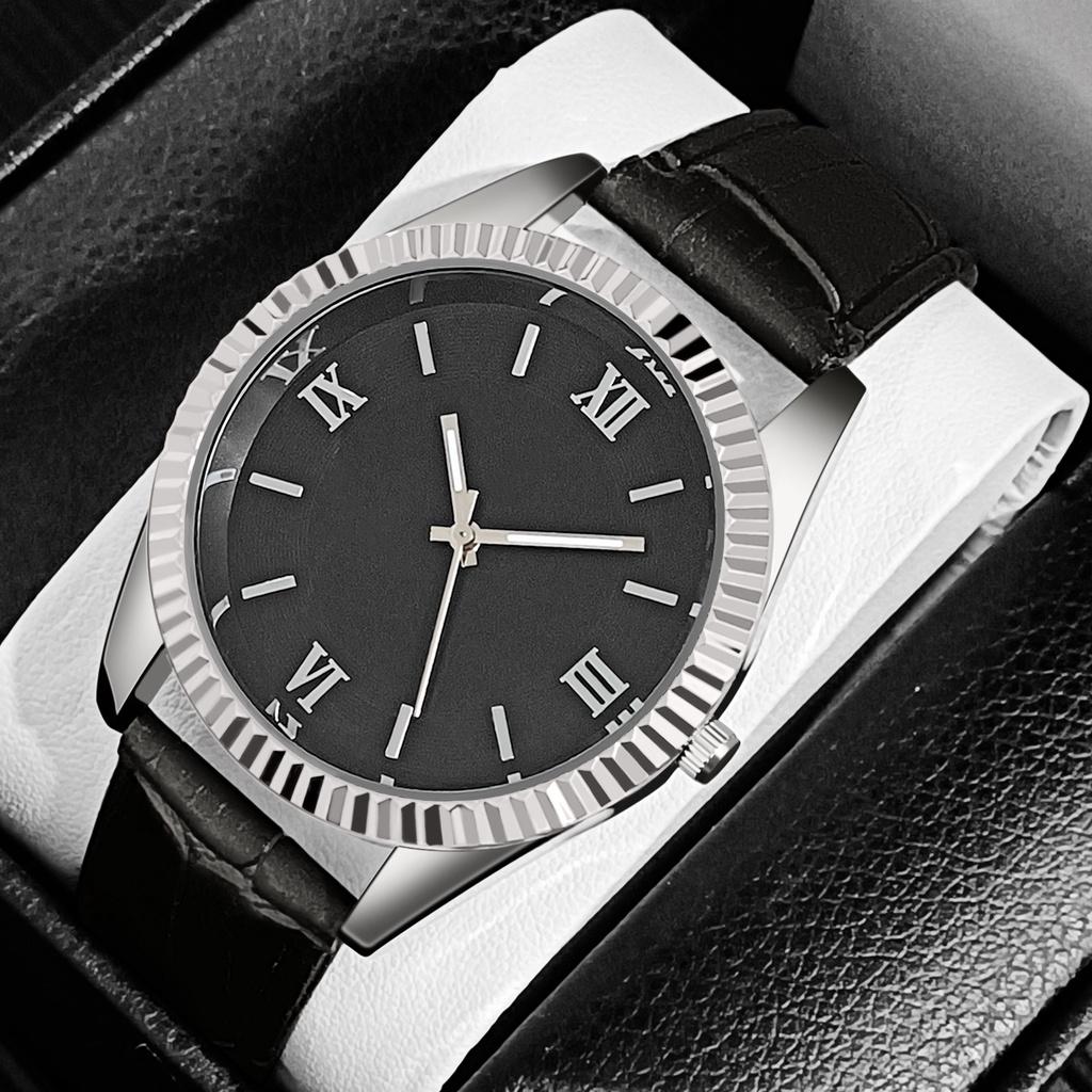 Men's Fashion Business Watch With Quartz Movement Casual Style 8mm Thickness