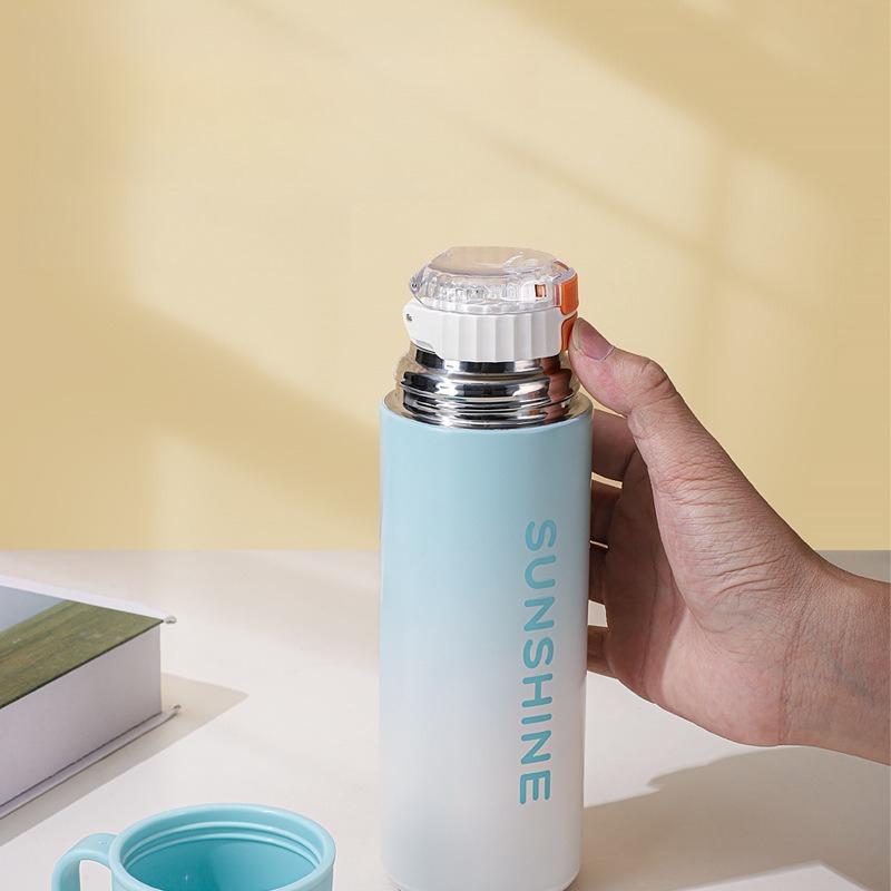 500ml 3-in-1 Multi-Use 316 Stainless Steel Insulated Bottle, Leakproof Vacuum Flask with Lid Cup & Strap