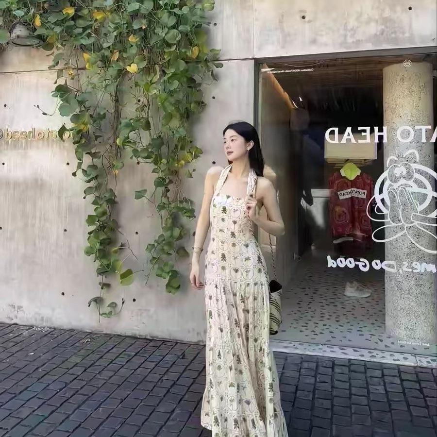 French retro beach waist slim holiday dress neck design big swing skirt temperament slim dress women