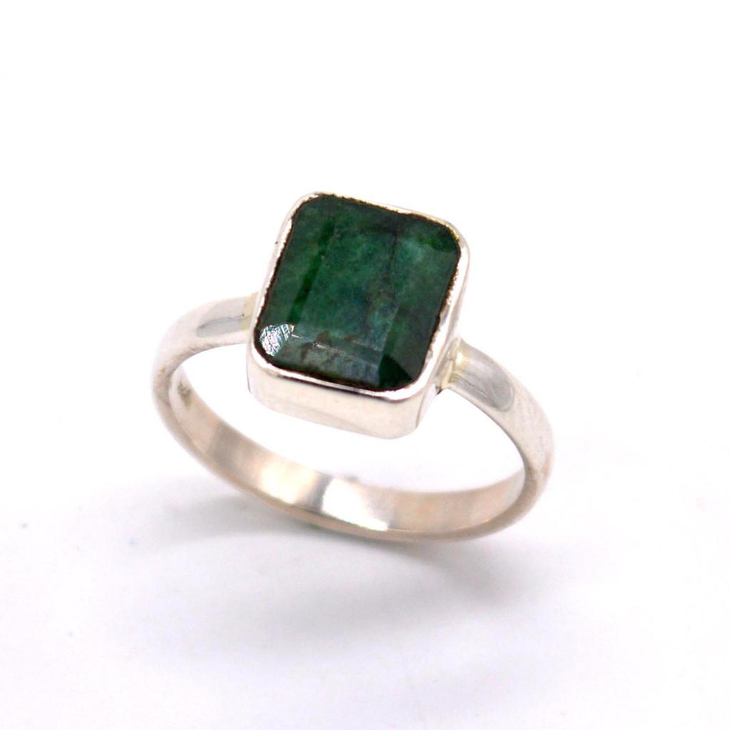 Emerald Gemstone 925 Sterling Silver Handmade Women Ring Jewelry
