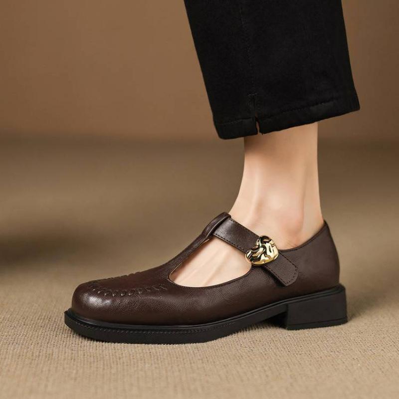 New Women's Solid Color Round Head Low-top Small Leather Shoes Comfortable Thick Sole Non-slip Large Size Women's Shoes Medium Heel Four Seasons W