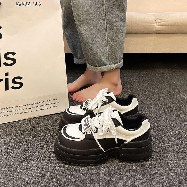 

Muffin platform bread shoes new small man showing feet little dad shoes black and white panda shoes 40 чорний