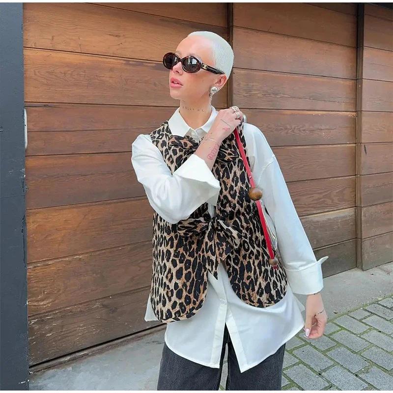 

2024 Spring Women s Corduroy Animal Print Bow Cotton Vest L