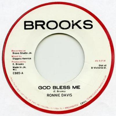 7inch Record RONNIS DAVIS - God Bless Me / Dub EB85 Brooks 2017 UK Reggae, Ska & Dub Used