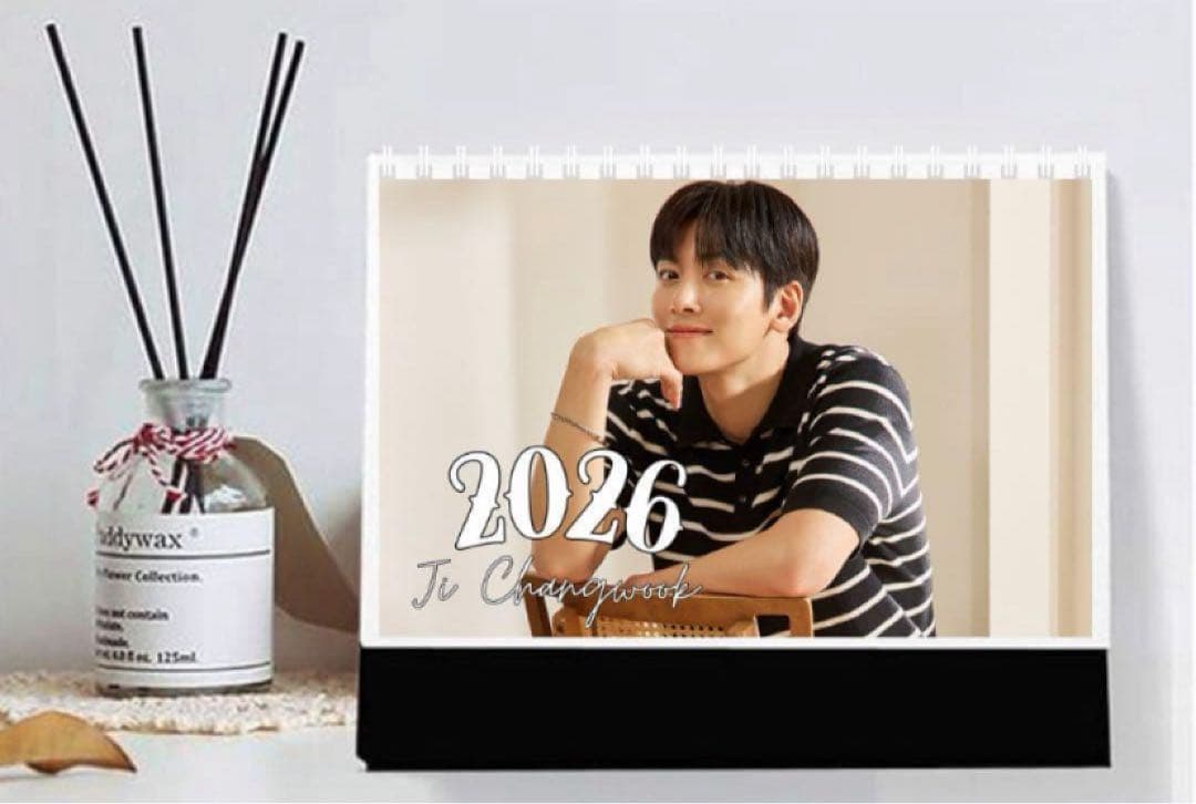 

[ВЖИВАНИЙ] Настільний календар Ji Chang Wook 2026 Сувеніри з корейських дорам Щоденник