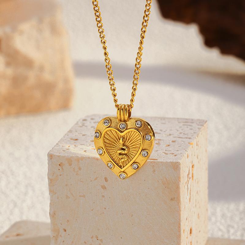 Ocean Titanium Steel Necklace Luxury Minimalist Pendant Chain Durable Sweater Accessory Jewelry Gift for Her