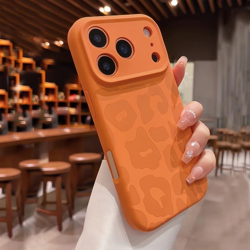 Leopard Pattern Liquid Silicone Case for 18 17 16 Pro Max Air 14 15 Plus 13 Camera Control Button Soft Shockproof Cover