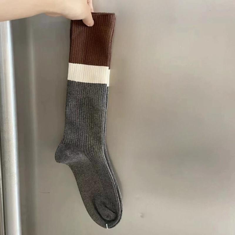 Ladies Spring and Autumn Lovely Sweet Breathable Sweat Absorption College Wind Calf Pile Socks