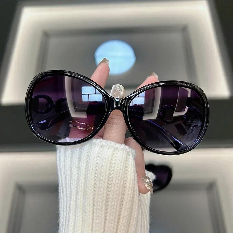 Retro Square Fashion Sunglasses Women Men Vintage Style Casual Trendy Small Female Male