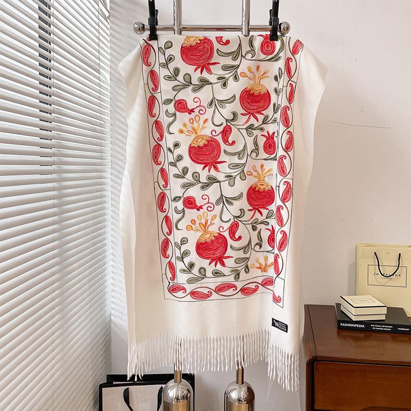 Autumn And Winter Contrasting Colors Pomegranate Leaves Embroidered Double-Sided Warm Scarf Women'S Ethnic Style Travel Shawl