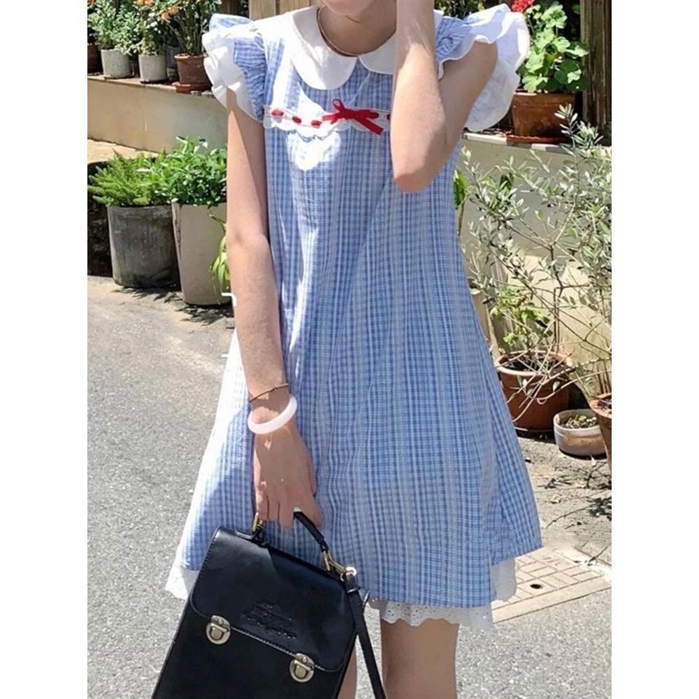 The college style is small, fresh, unique and beautiful in summer, and the temperament is beautiful. Princess short skirt, doll collar plaid dress.