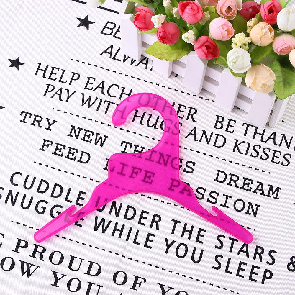 Space Saving Storage Solid Plastic Pet Product Clothing Rack Dog Accessories Dog Clothes Hanger