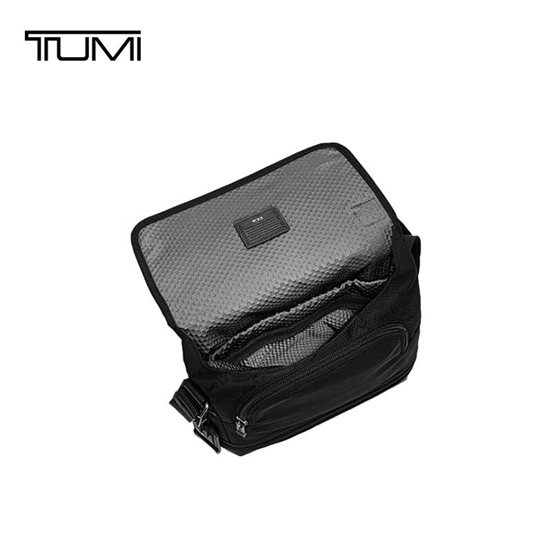 

TUMI Fremont Men s Crossbody Shoulder Bag