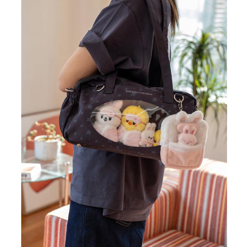 [הזמנה מוקדמת] STRAY KIDS - תיק PVC STAY in Our Little House