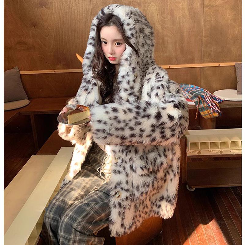 

Женская меховая куртка из искусственной шерсти, овчинное пальто с капюшоном, утолщенная зимняя теплая повседневная куртка из овечьей шерсти S