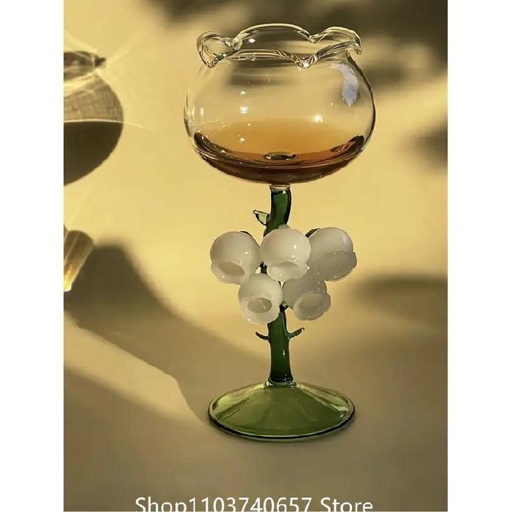 Flower Mouth Transparent Glass 3D White Jade Bell Orchid Handle 250ml Cocktail Glass Martini Goblet Wine Cup for Club Home Us