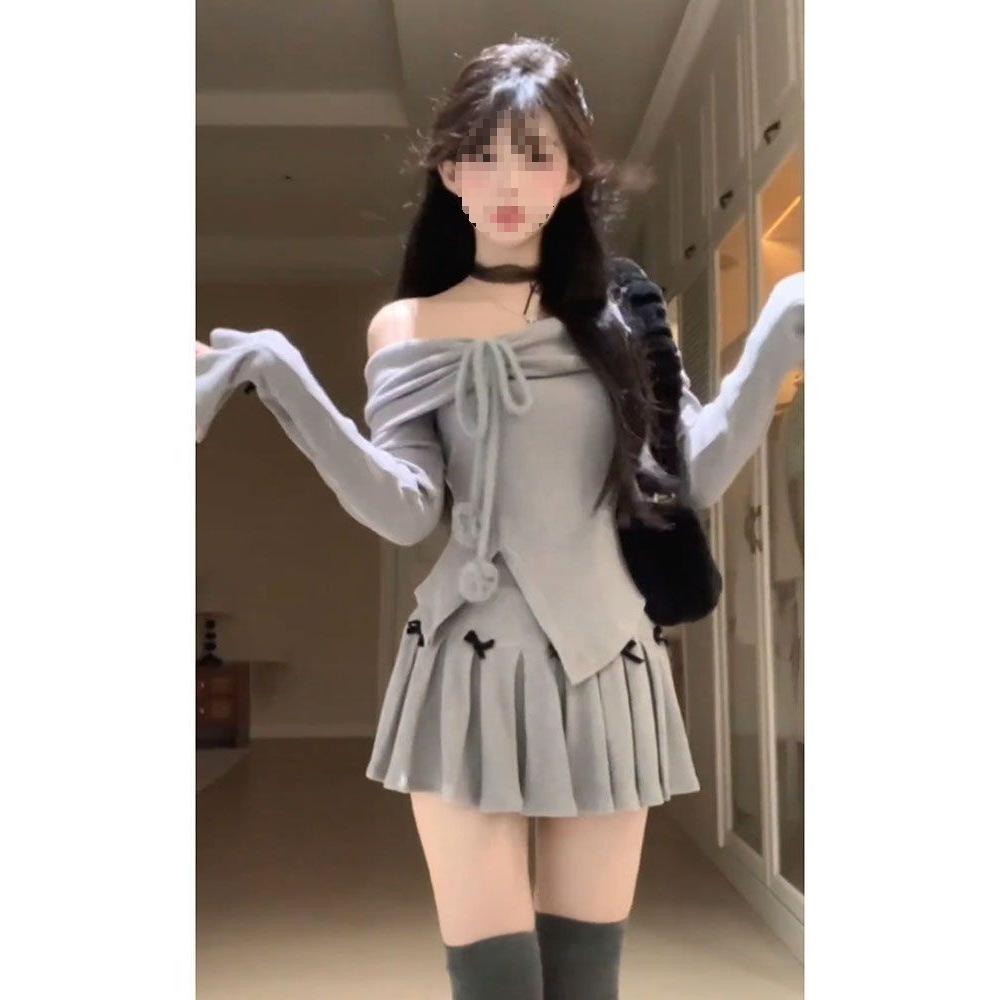 Korean-Style Petite Women's Spring Outfit: Off-Shoulder Top & Pleated Mini Skirt Set