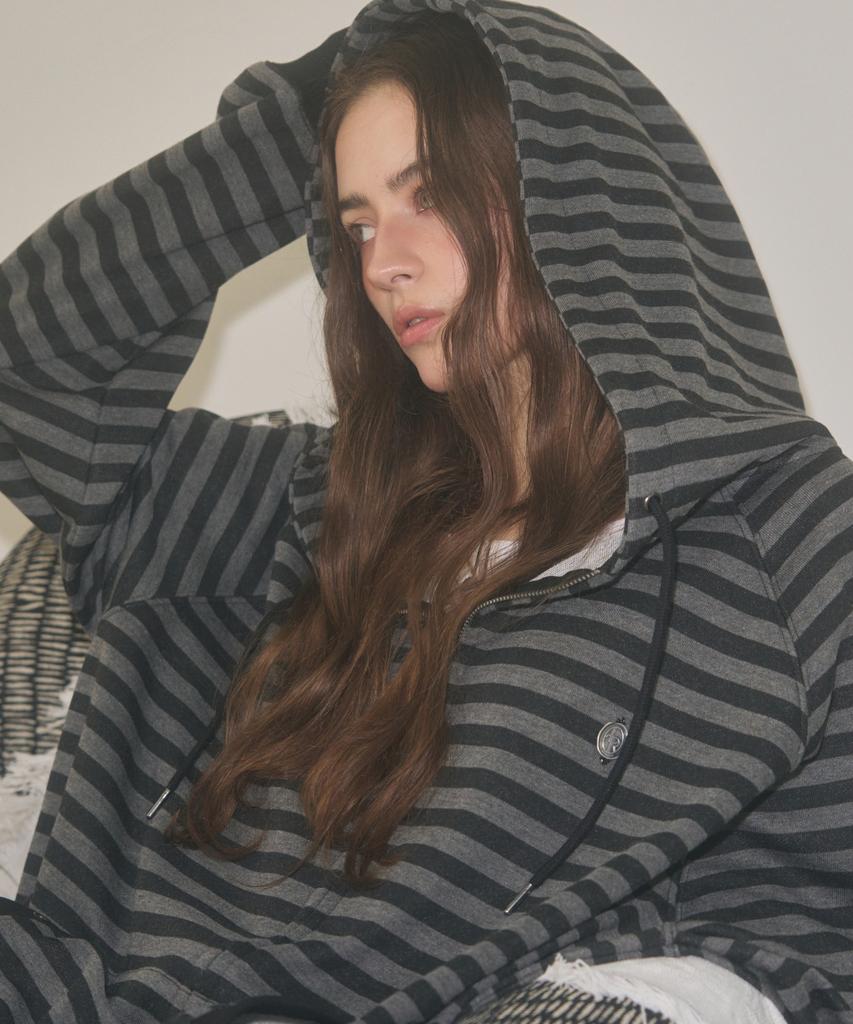 Leathery Striped Raglan Hoodie [Charcoal]