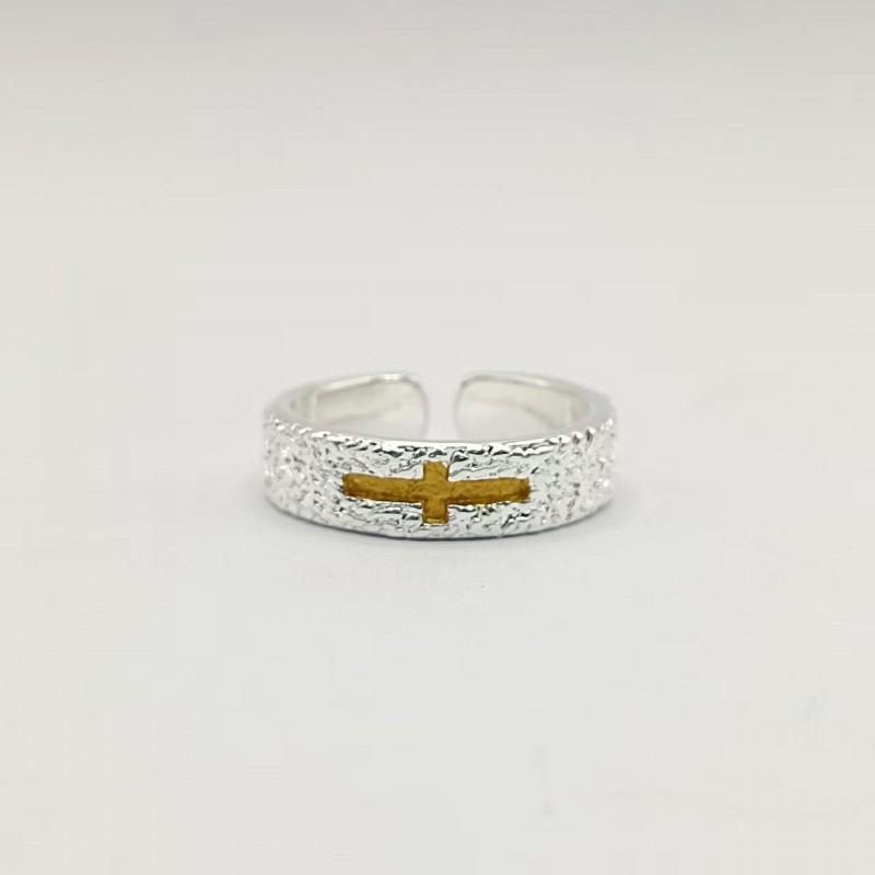 Adjustable Open Finger Ring With Cross Motif Vintage Boho Style Unisex Copper Jewelry Men Women