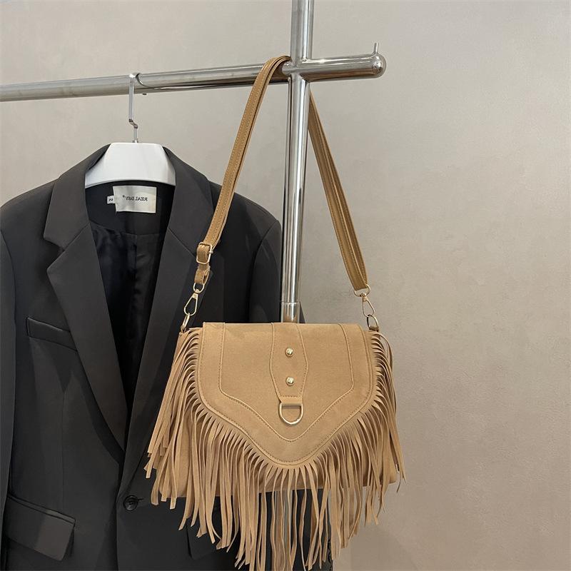 Saddle Shoulder Crossbody Bag Women Matte Finish Tassel Vintage Casual Fall Winter 2026 Handbag
