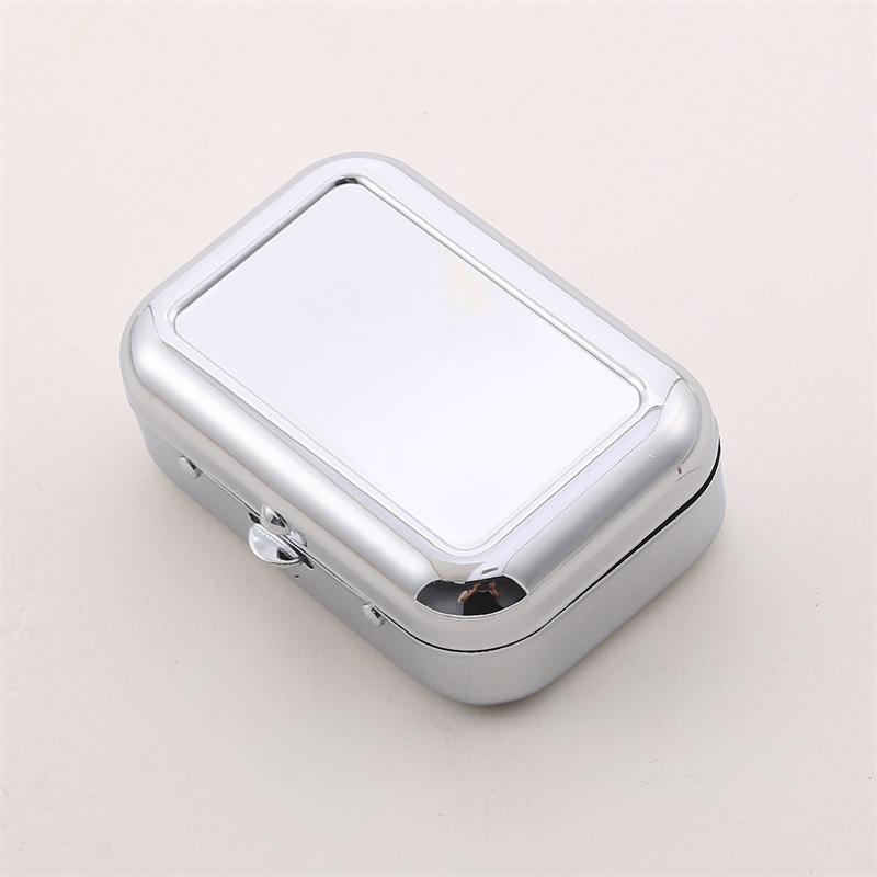 Mini Portable Metal Cigarette Ashtray Fashion Ashtray wiht Lockable Lid Desktop Ash Case Outdoor Pocket Ashtray Gift For Man