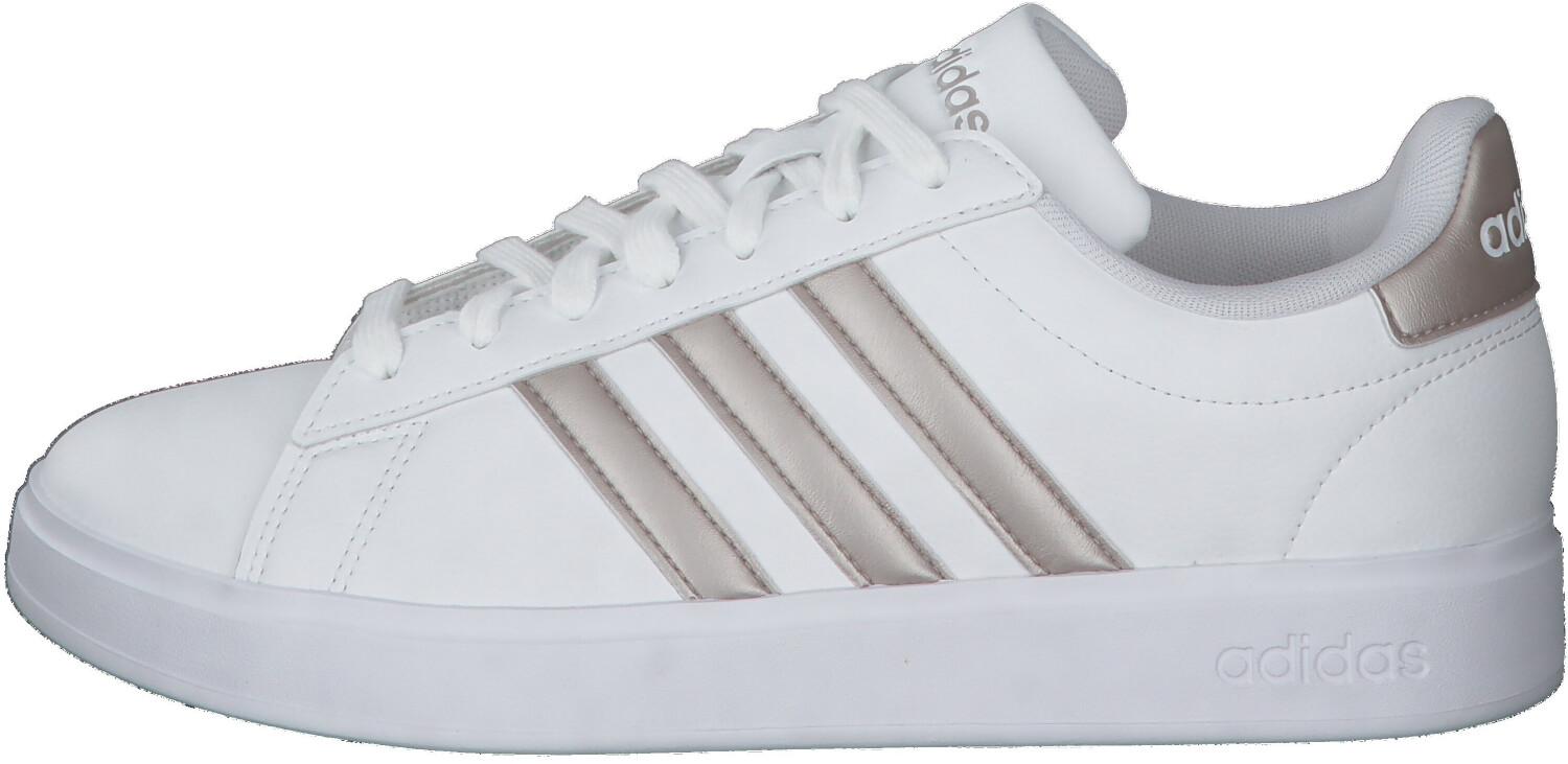 

Кроссовки Adidas Grand Court 2.0 Women cloud white/platinum metallic platinum metallic 40