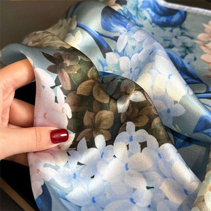 100% Silk Scarf Bandana Women Square Scarves Wrap Kerchief Mulberry Silk Spring Fashion Luxury High Quality Headband Hijab Shawl