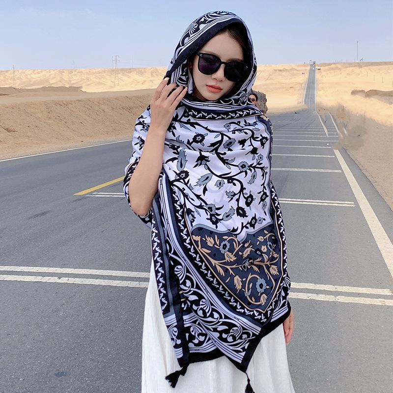 Ethnischer Damenschal: Tibet Reisefotografie, Dünne Baumwolle & Leinen, Sonnenschutz für die Wüste Dunhuang, Seidenschal, Strandtuch