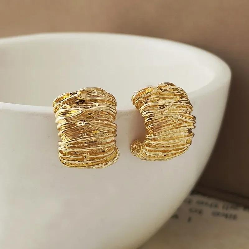 Elegant Wrinkle Gold Color Waterdrop Earrings for Women Fashionable Commute Style Earrings Daily Wear Party Gifts