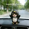 Adorno Lindo de Pingüino para Salpicadero de Coche - Decoración de Consola Quack Quack para tu Interior