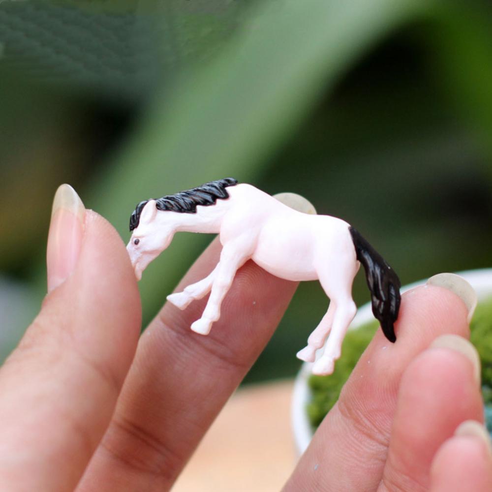 2PCS Miniature Animal Horse Doll Micro Landscape Bonsai Plant Ornament Table Decoration DIY Fairy Garden Accessory