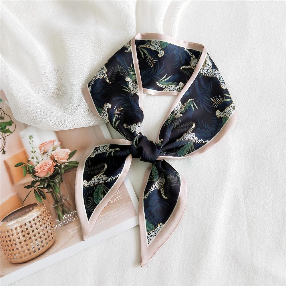 Neue Schals Seidenschals Damen Frühlings- und Herbstsaison Lange dekorative professionelle Schals Sommer Dünne Stile gepaart mit stilvollen Hemden