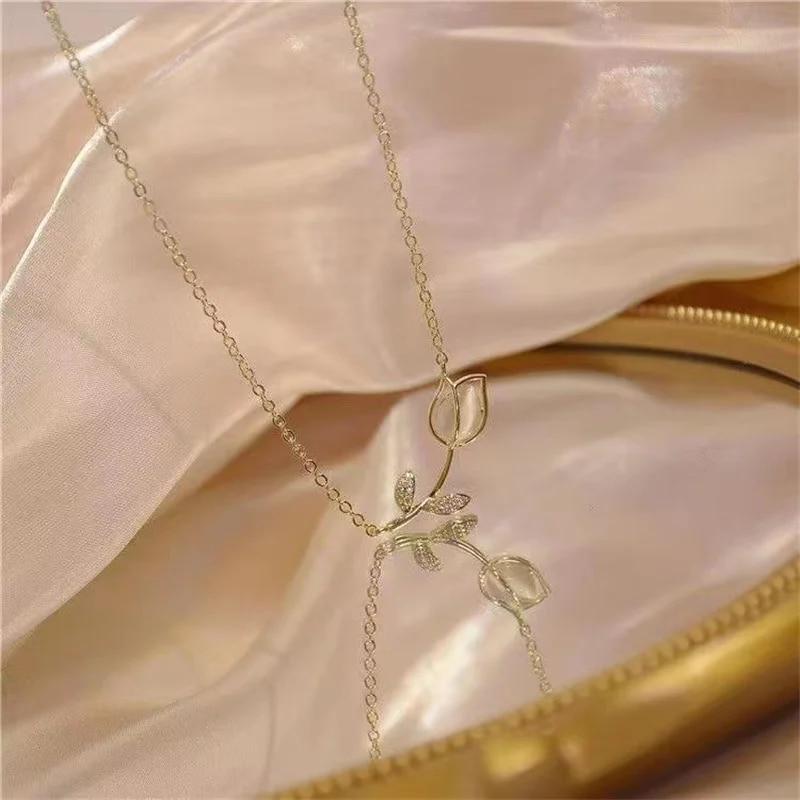 New Wine Red Cherry Gold Colour Pendant Necklace For Women Personality Fashion Necklace Wedding Jewelry Birthday Gifts