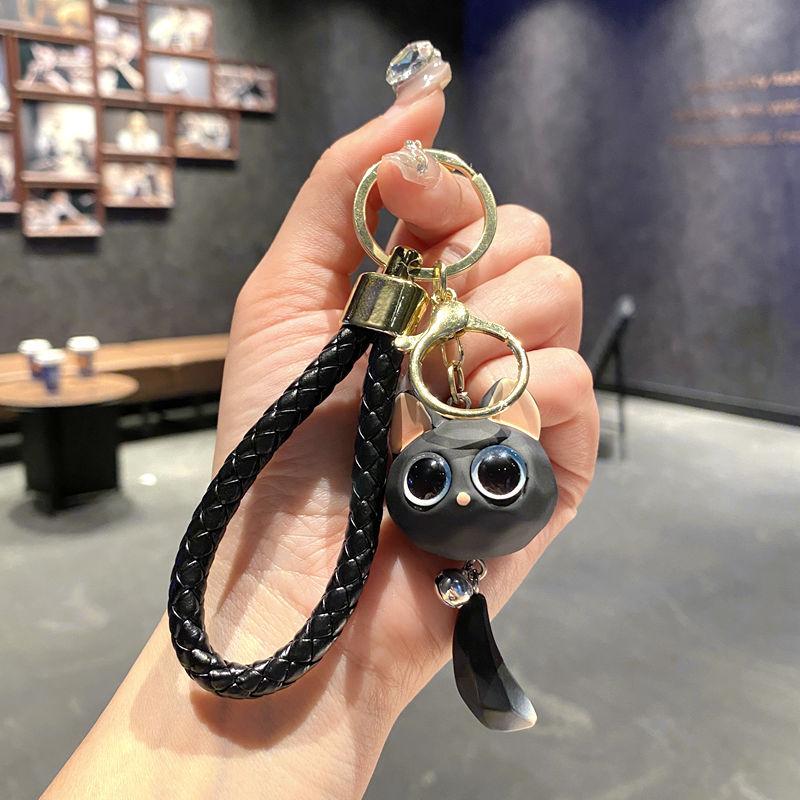 Big-Eyed Cat Keychain Cartoon Cat Head Schoolbag Pendant Couple Car Pendant Video Game City Small Gift Resin