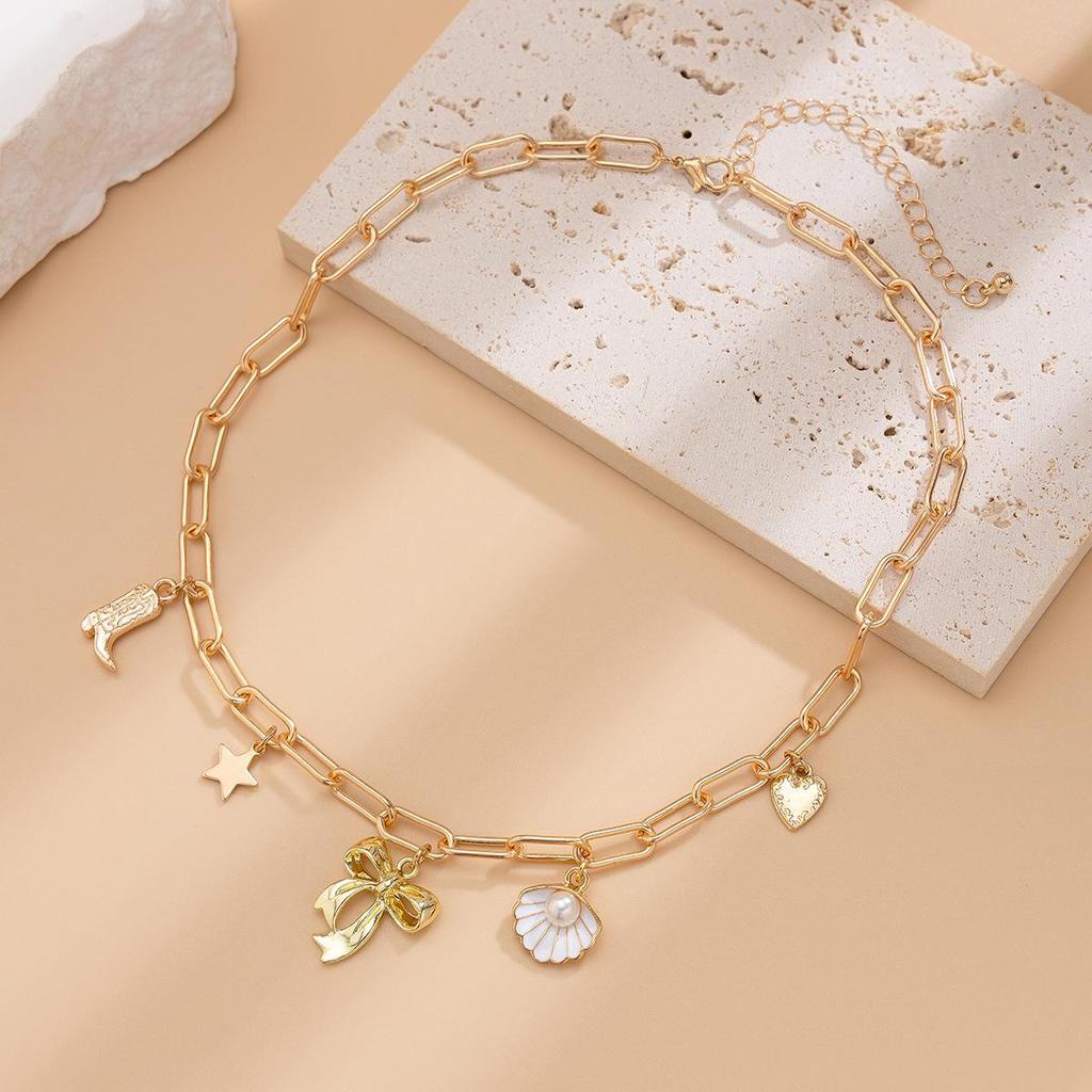 Bow Scallop Chain Necklace with Imitation Pearl and Alloy Accents