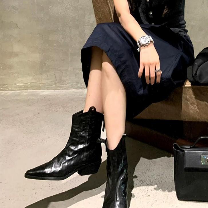 Leather V-Mouth Western Cowboy Boots Women'S Pointed British Martin Boots Coarse Heel Back Zipper Short Boots